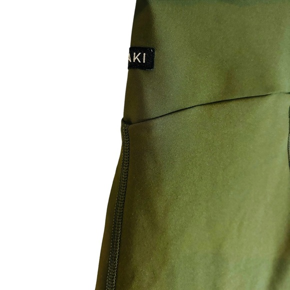 🌿♻️🇨🇦⚜️ORAKI Ecomove High Waist Leggings Kaki Pockets Small LIKE NEW🇨🇦⚜️♻️🌿 - Picture 2 of 9
